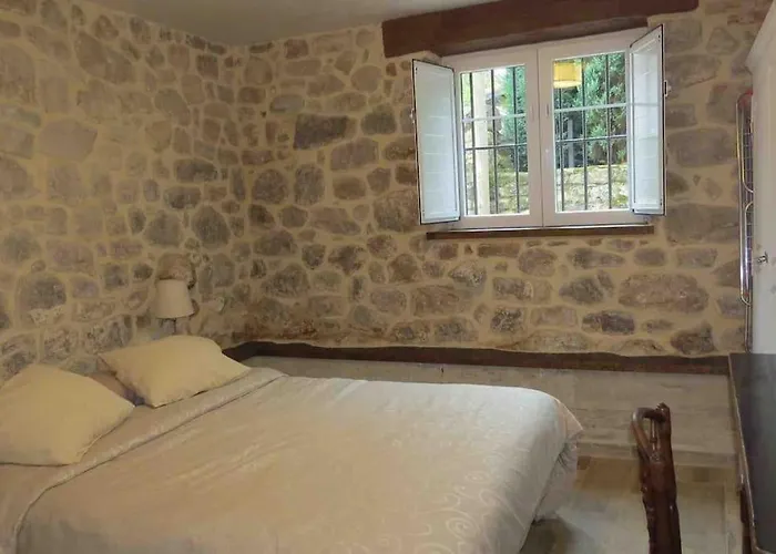 Apartment En Cantabria, *